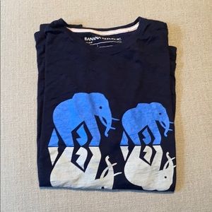 Banana Republic graphic t-shirt